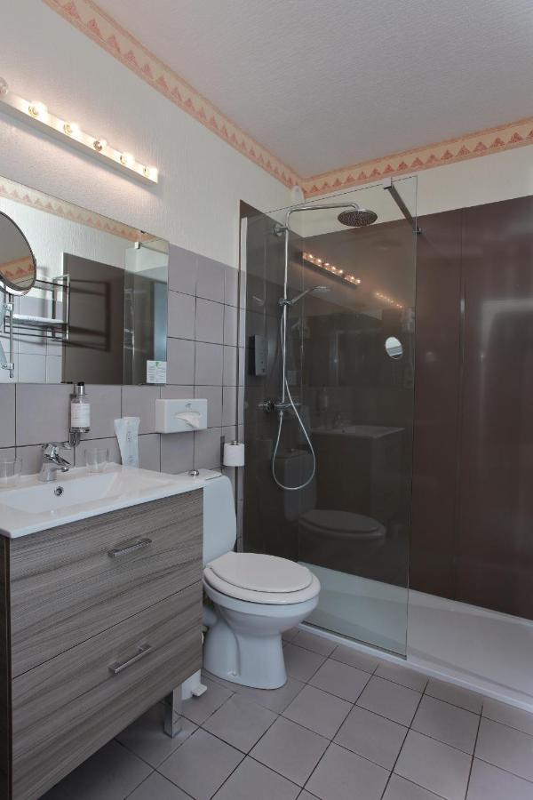 Logis Le Luth Hotel Mirecourt Kültér fotó